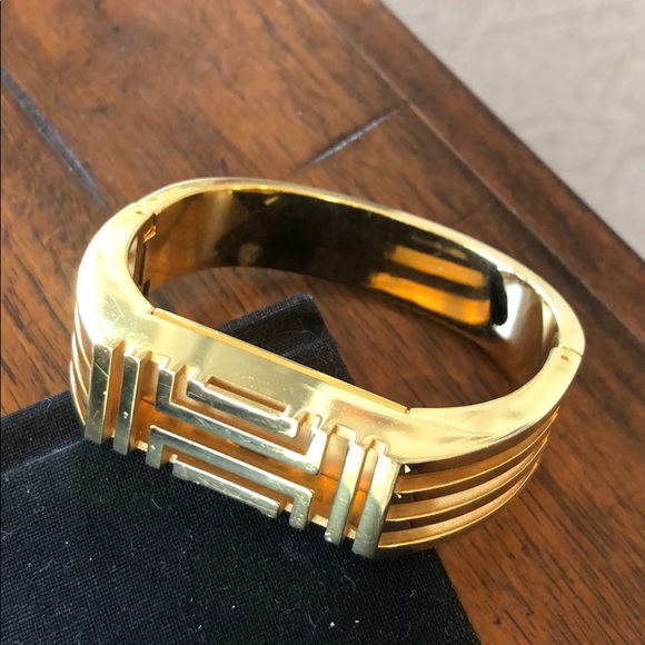 Tory Burch Gold Fitbit Bracelet - Picture 2 of 7
